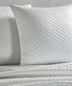 Five Queens Court Lincoln Quilt Set With Shams -J. Queen New York shop unnamed file 110