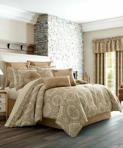 Five Queens Court Savannah Gold King 4-pc. Comforter Set