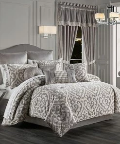 Five Queens Court Belford Comforter Set With Shams