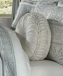 Five Queens Court Patrice White Tufted Round Decorative Throw Pillow -J. Queen New York shop unnamed file 1177