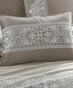 Five Queens Court Othello Linen Boudoir Decorative Throw Pillow -J. Queen New York shop unnamed file 1276