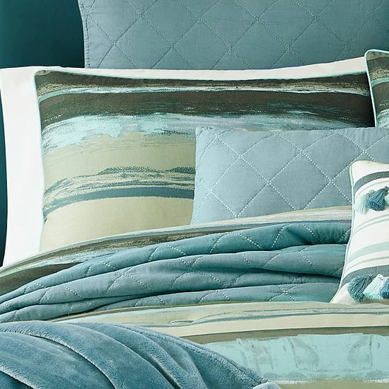 Five Queens Court Cameron Forest Comforter Set With Shams 4 Five Queens Court Cameron Forest Comforter Set With Shams - Image 2