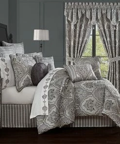 Five Queens Court Silverstone Silver Comforter Set With Shams