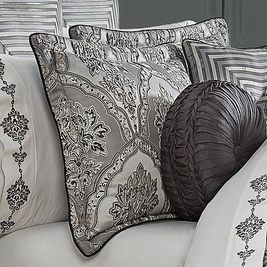 Five Queens Court Silverstone Silver Comforter Set With Shams 4 Five Queens Court Silverstone Silver Comforter Set With Shams - Image 2