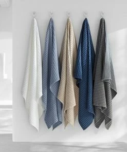 Five Queens Court Pine Beach Chambray Throw White 14 Five Queens Court Pine Beach Chambray Throw White -J. Queen New York shop unnamed file 207