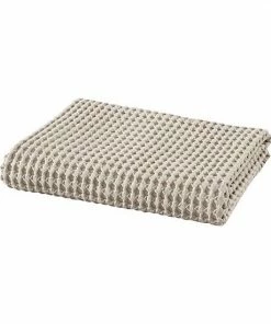 Five Queens Court Pine Beach Chambray Throw White 19 Five Queens Court Pine Beach Chambray Throw White -J. Queen New York shop unnamed file 212