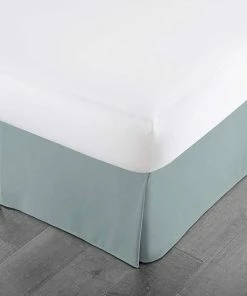 Five Queens Court Vance 4-piece Comforter Set -J. Queen New York shop unnamed file 28