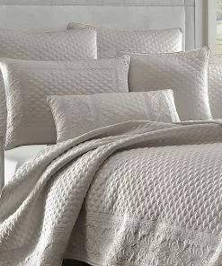 Five Queens Court Zarah Quilt Or Sham Pearl -J. Queen New York shop unnamed file 448