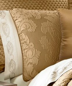 Five Queens Court Colonial Comforter Set 8 Five Queens Court Colonial Comforter Set -J. Queen New York shop unnamed file 454