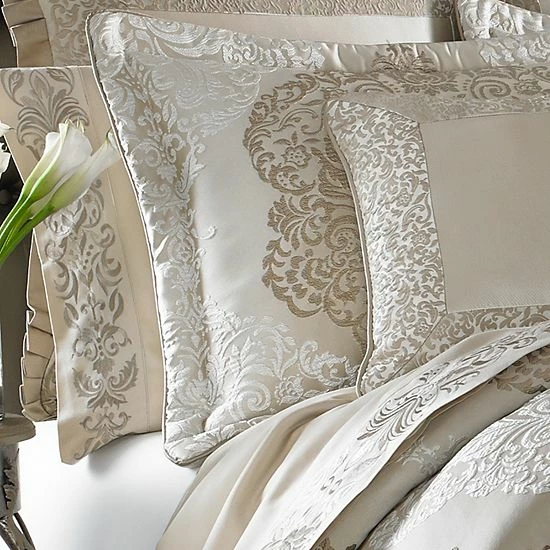 Five Queens Court Lambert Comforter Set With Shams 4 Five Queens Court Lambert Comforter Set With Shams - Image 2