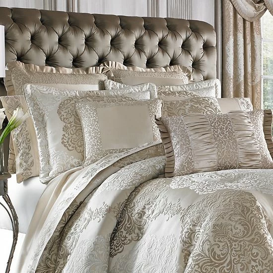 Five Queens Court Lambert Comforter Set With Shams 5 Five Queens Court Lambert Comforter Set With Shams - Image 3
