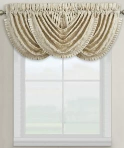 Five Queens Court Baltimore Ivory Window Waterfall Valance