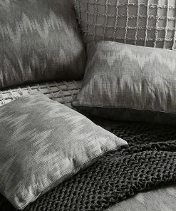 Five Queens Court Archer Comforter Set With Shams -J. Queen New York shop unnamed file 564