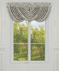 Five Queens Court Angelo Spa Window Waterfall Valance