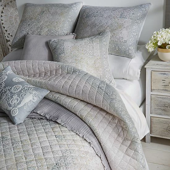 Five Queens Court Mylie Blush Quilt Or Sham 4 Five Queens Court Mylie Blush Quilt Or Sham - Image 2