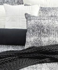 Five Queens Court Benson Comforter Set With Shams -J. Queen New York shop unnamed file 657