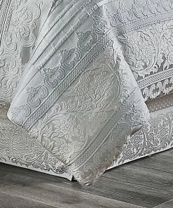 Five Queens Court Rivas Comforter Set With Shams -J. Queen New York shop unnamed file 753