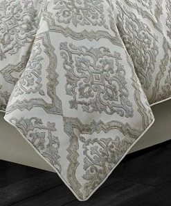 Five Queens Court Tammy Silver 4-piece Comforter Set -J. Queen New York shop unnamed file 771