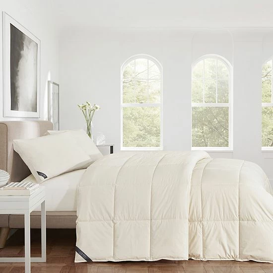 Five Queens Court Organic Down-Alternative Comforter 3 Five Queens Court Organic Down-Alternative Comforter