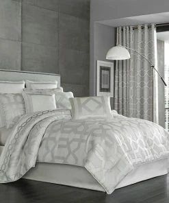 Five Queens Court Kennedy Comforter Set