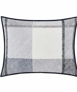 Five Queens Court Louis Sham -J. Queen New York shop unnamed file 843