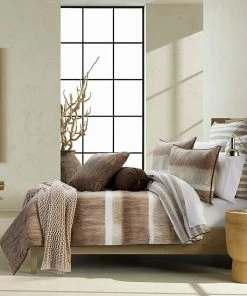 Five Queens Court Vernon Comforter Set With Sham Brown