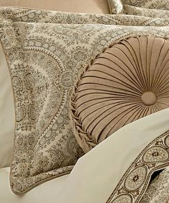 Five Queens Court Savannah Comforter Set -J. Queen New York shop unnamed file 978